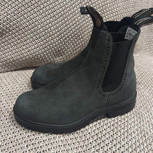 Blundstone footwear Chelsea boot - Picture 3 of 6